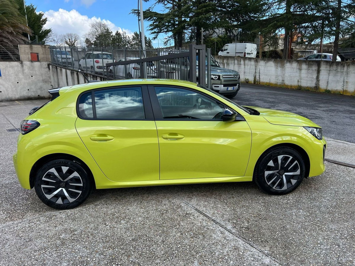Peugeot 208 PureTech 100 Stop&Start 5 porte GT (5)