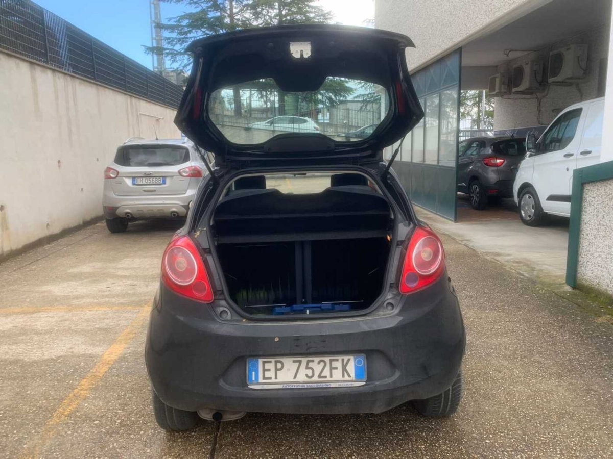 Ford Ka 1.3 TDCi 75CV (10)