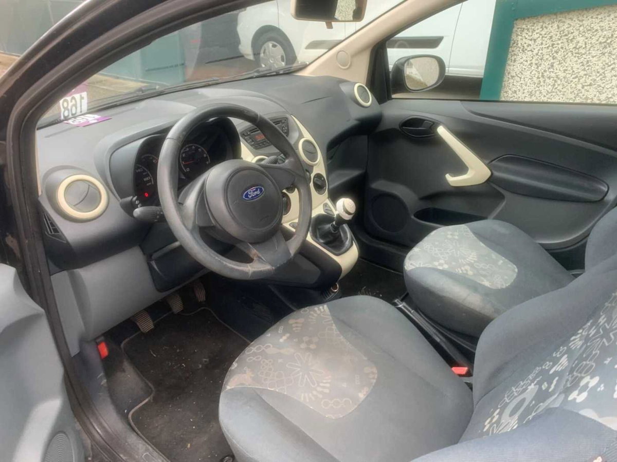 Ford Ka 1.3 TDCi 75CV (12)