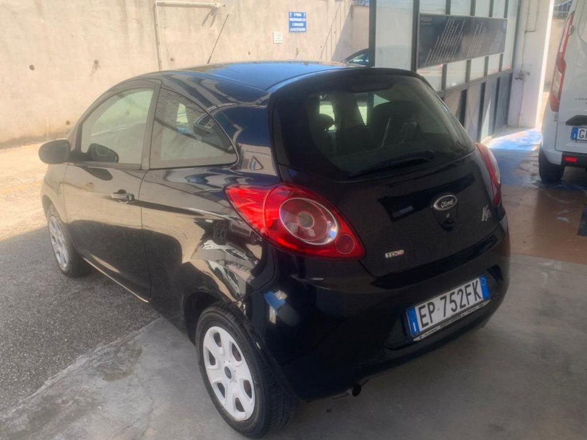 Ford Ka 1.3 TDCi 75CV (5)