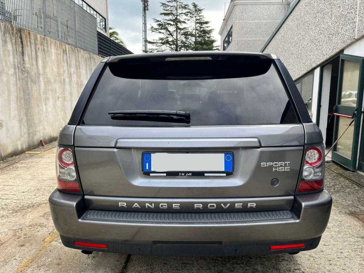 Land Rover Range Rover Sport 3.0 SDV6 HSE (9)