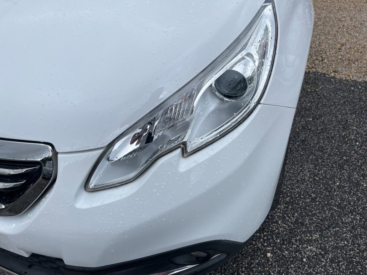 Peugeot 2008 120 S&S Allure (10)
