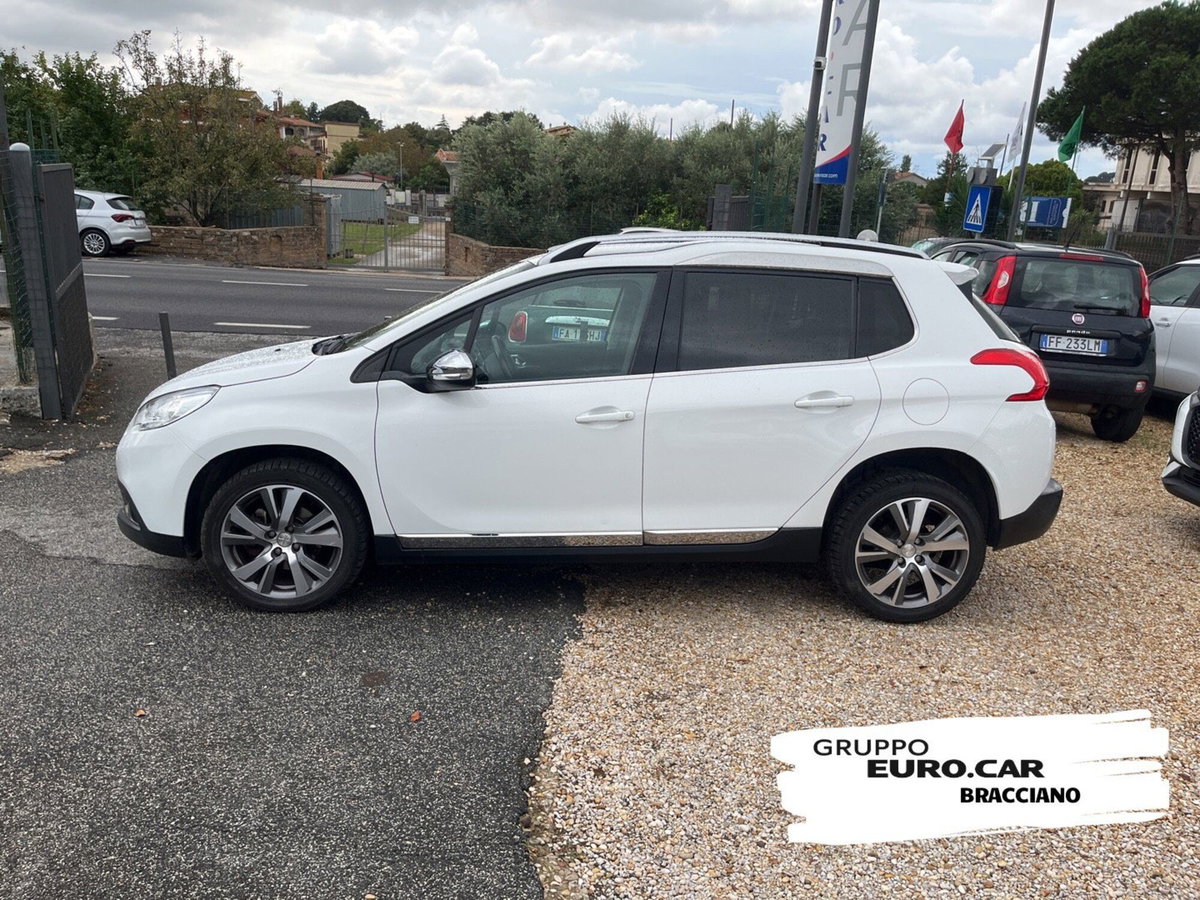 Peugeot 2008 120 S&S Allure (4)