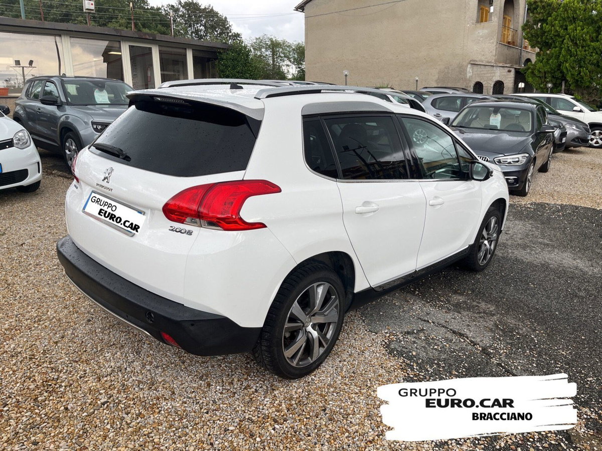 Peugeot 2008 120 S&S Allure (5)