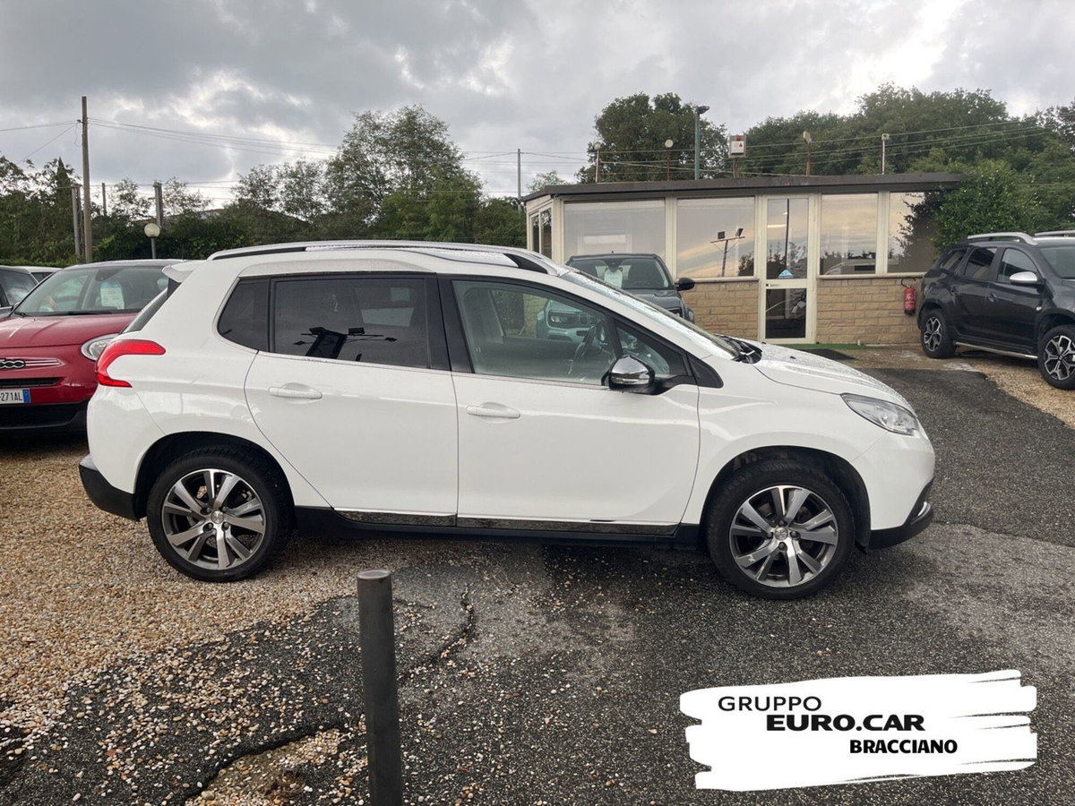Peugeot 2008 120 S&S Allure (6)