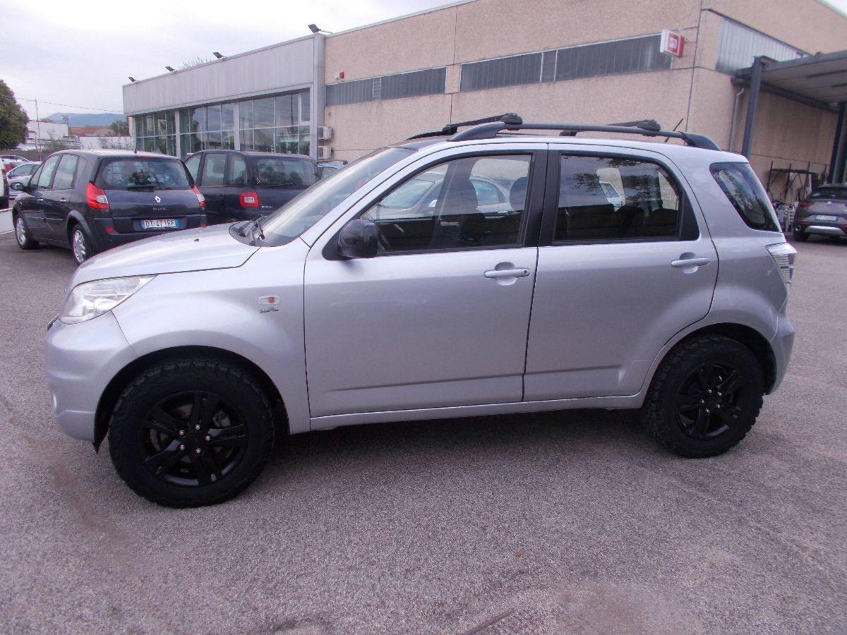Daihatsu Terios 1.5 4WD B You Green Powered (2)
