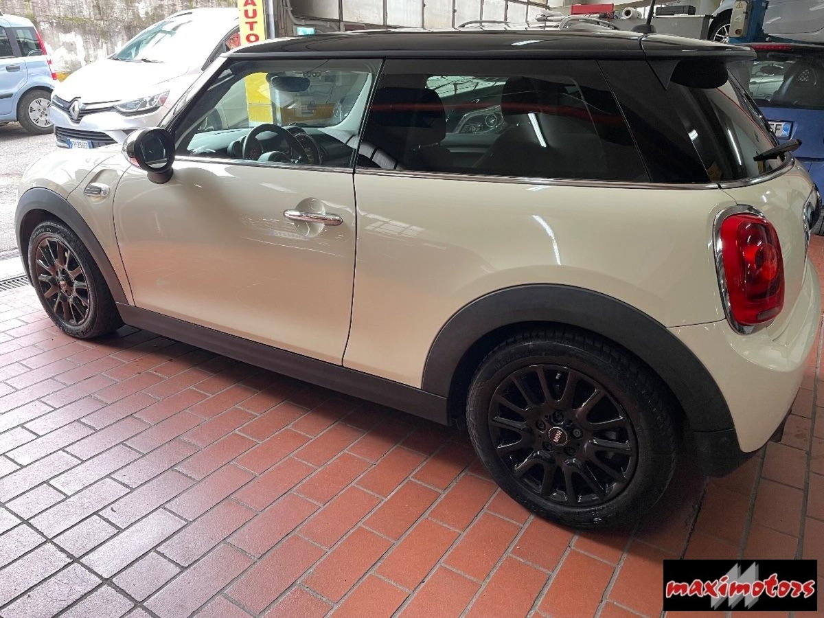 MINI Mini 1.5 Cooper Hype (18)