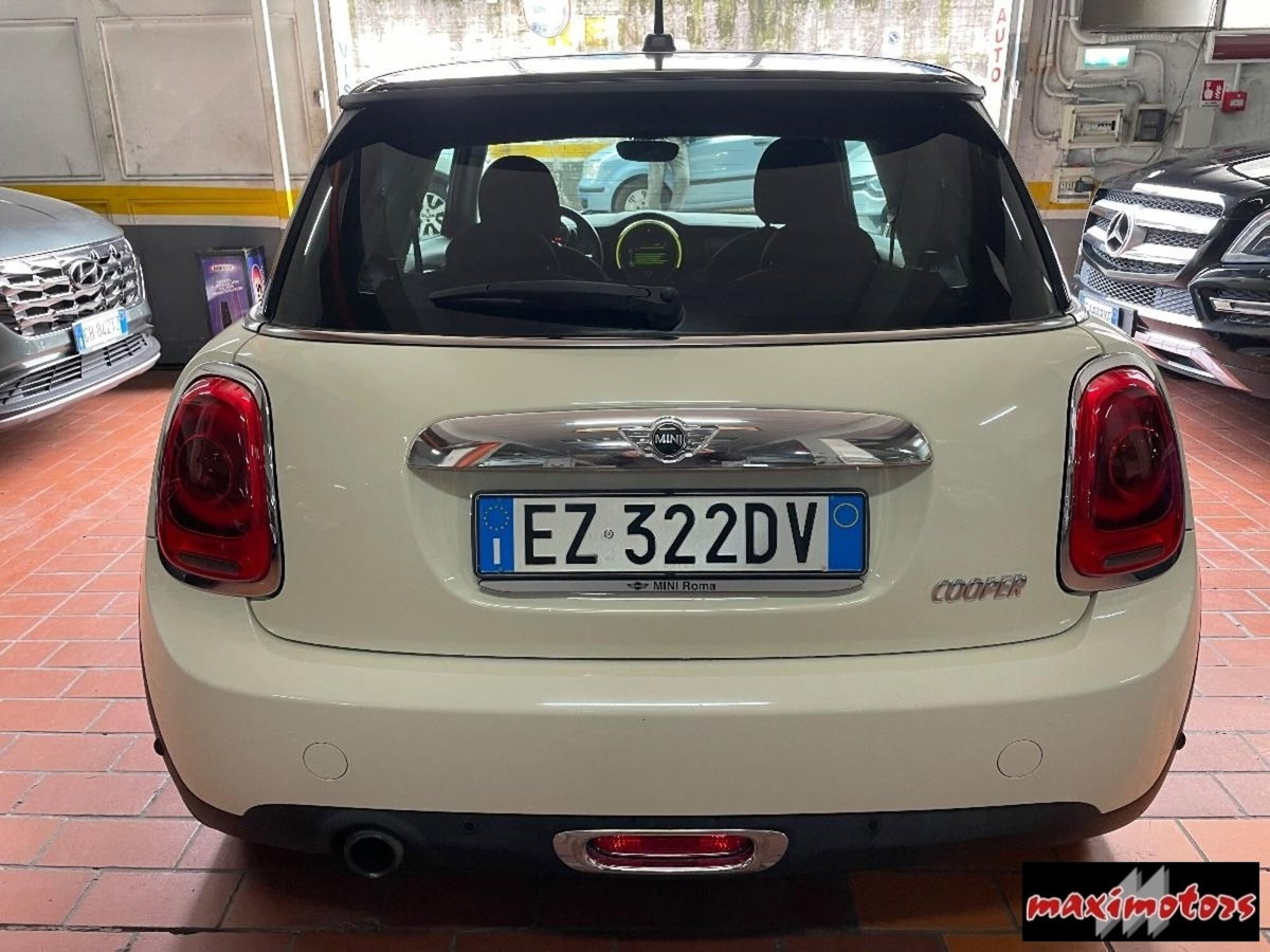 MINI Mini 1.5 Cooper Hype (19)