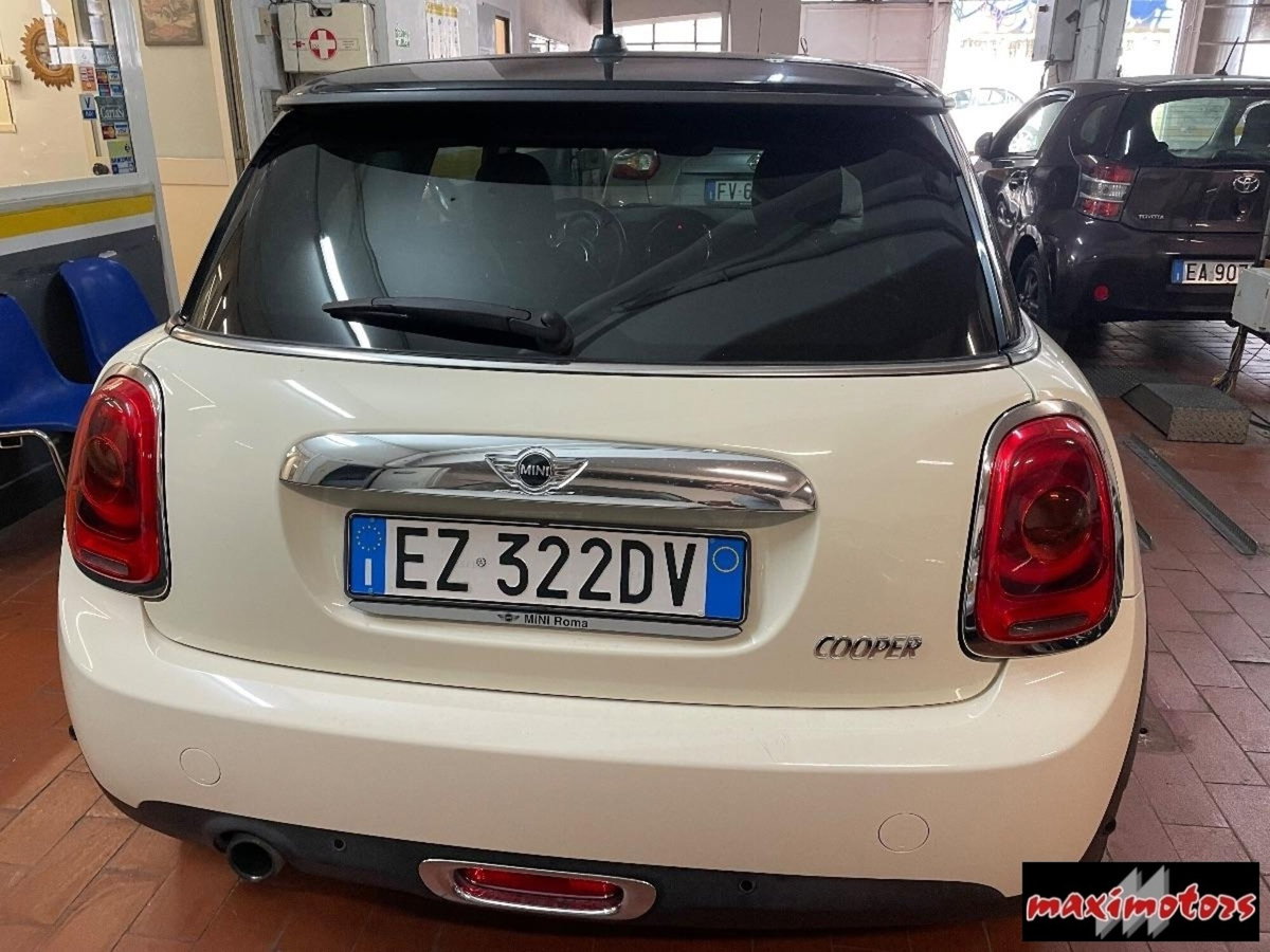 MINI Mini 1.5 Cooper Hype (8)