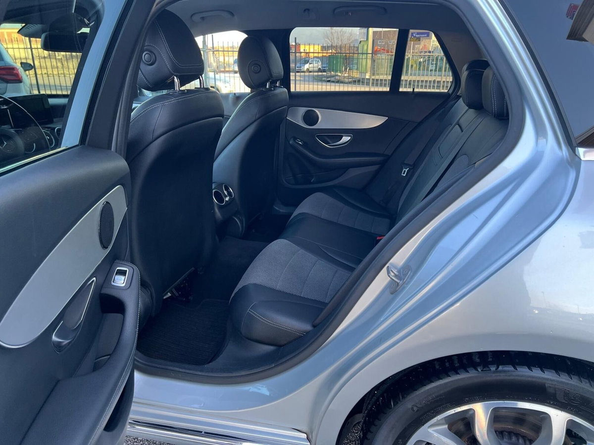 Mercedes-Benz Classe C Station Wagon 220 d 4Matic Auto Sport (10)