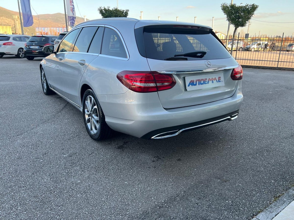 Mercedes-Benz Classe C Station Wagon 220 d 4Matic Auto Sport (4)