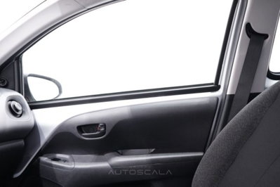 Peugeot 108 72 5 porte Active (18)