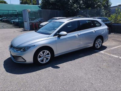 Volkswagen Golf Variant 2.0 TDI SCR DSG Style usata