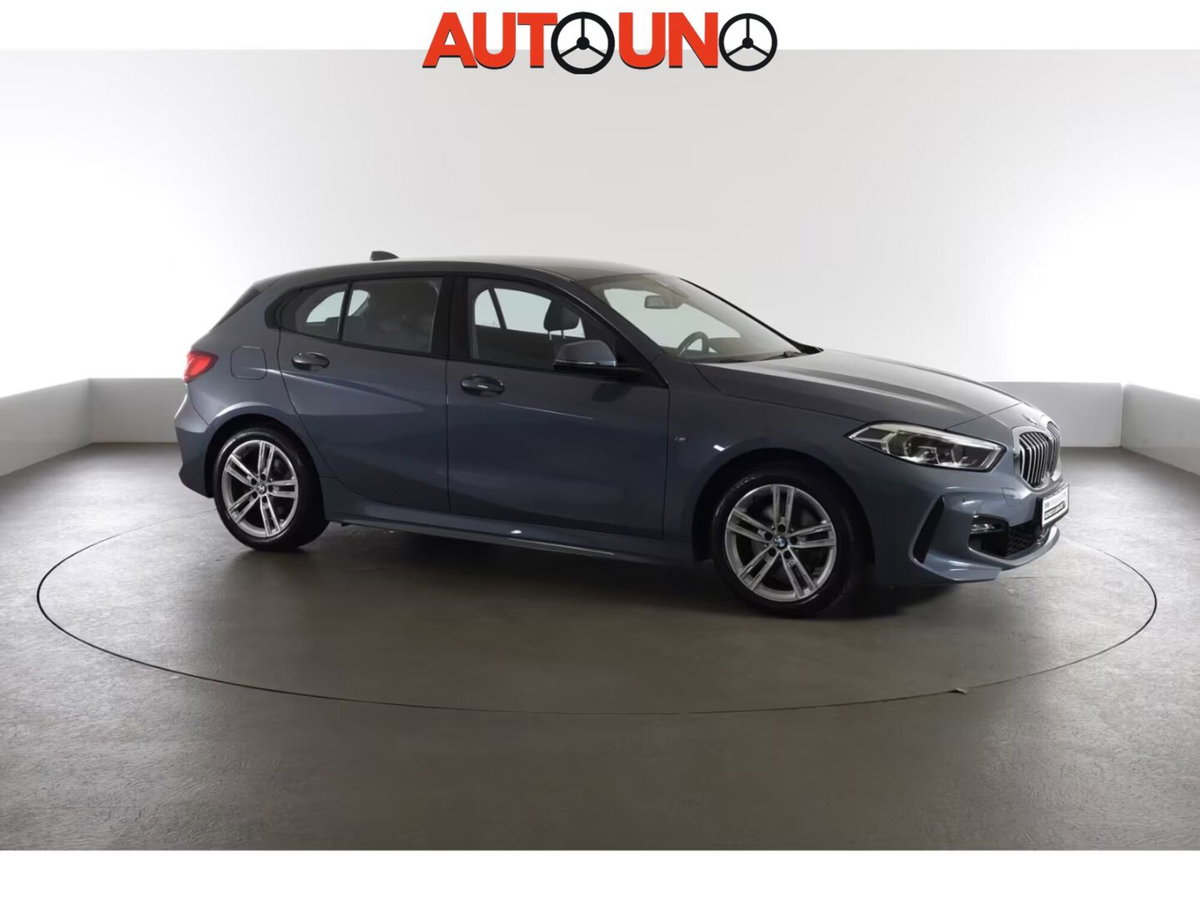BMW Serie 1 118i 5p. Msport (9)