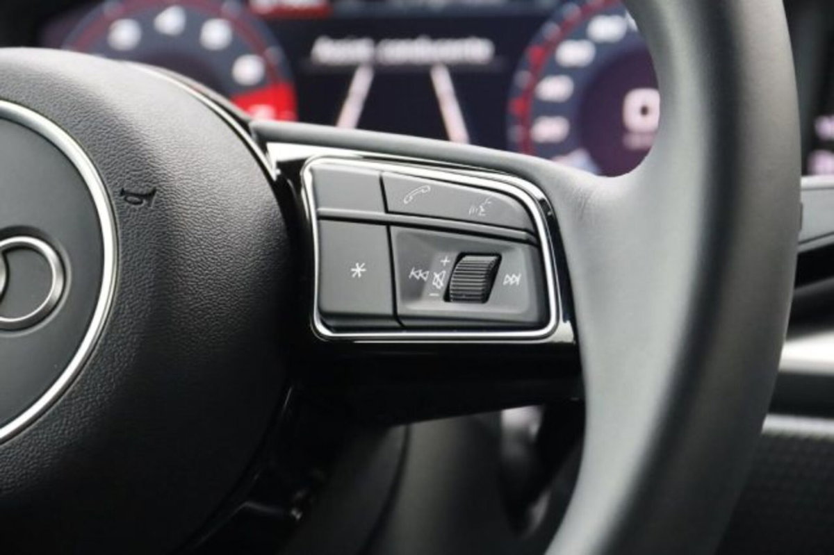 Audi A1 Sportback Sportback 25 1.0 tfsi Business (17)