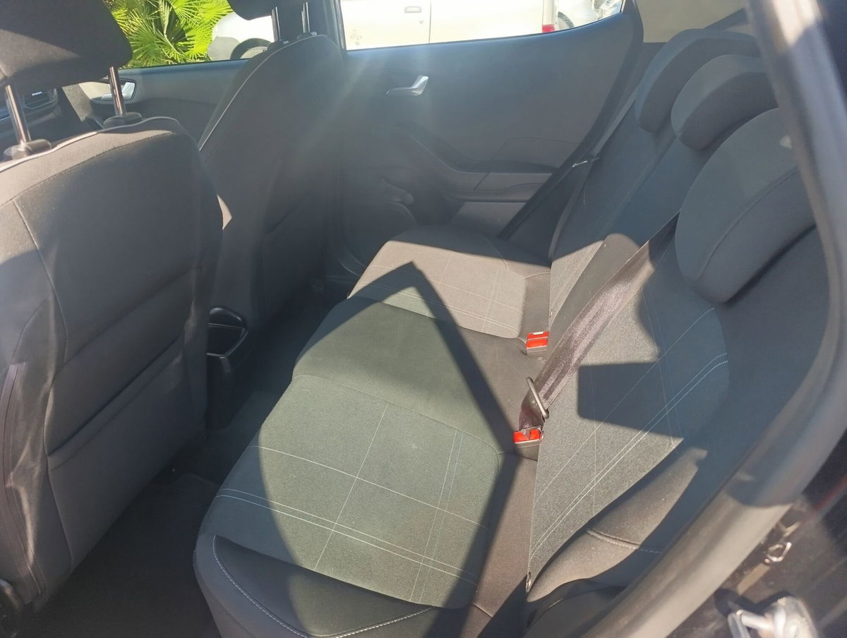 Ford Fiesta 1.5 TDCi 5 porte Plus (6)