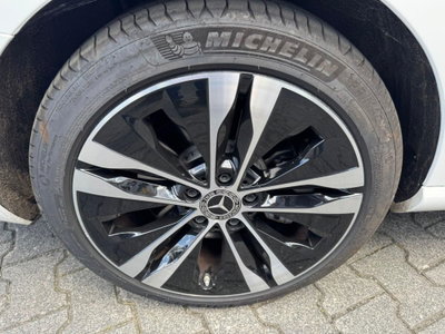 Mercedes-Benz Classe C Station Wagon 220 d mhev AMG Line Advanced Plus 4matic 197cv auto (8)