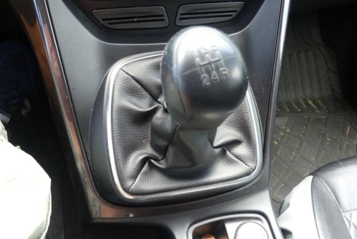 Ford C-Max 1.6 120CV GPL Plus (19)