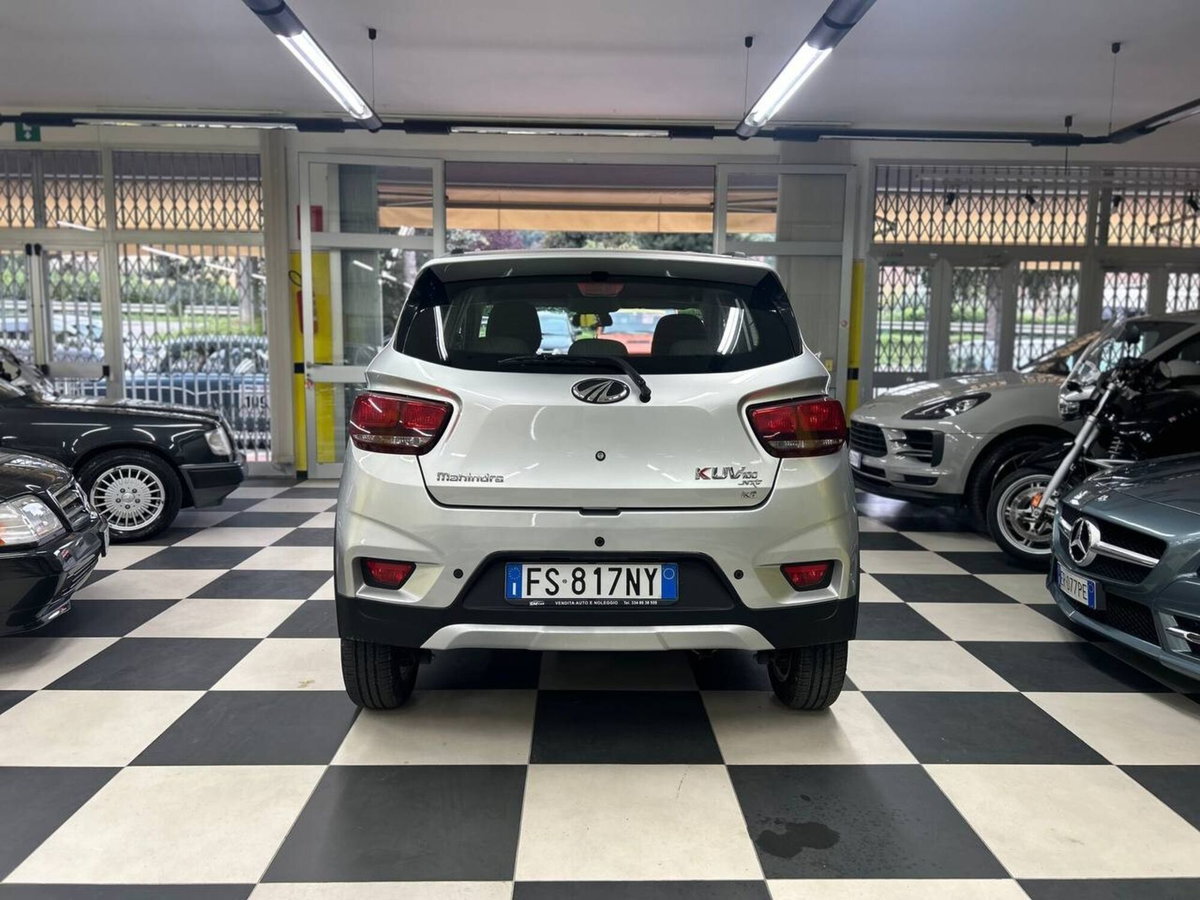 Mahindra KUV100 KUV100 1.2 VVT K8 (5)