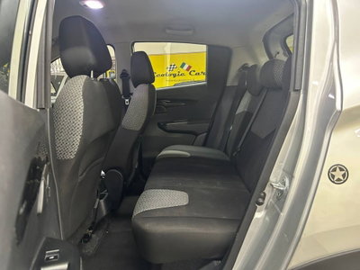 Mahindra KUV100 KUV100 1.2 VVT K8 (9)