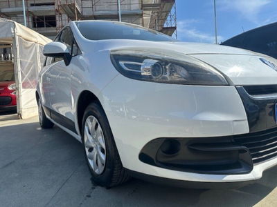 Renault Scenic E-Tech Electric 1.5 dCi 110CV Live usata