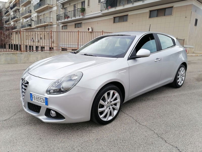 Alfa Romeo Giulietta 1.6 JTDm-2 Distinctive