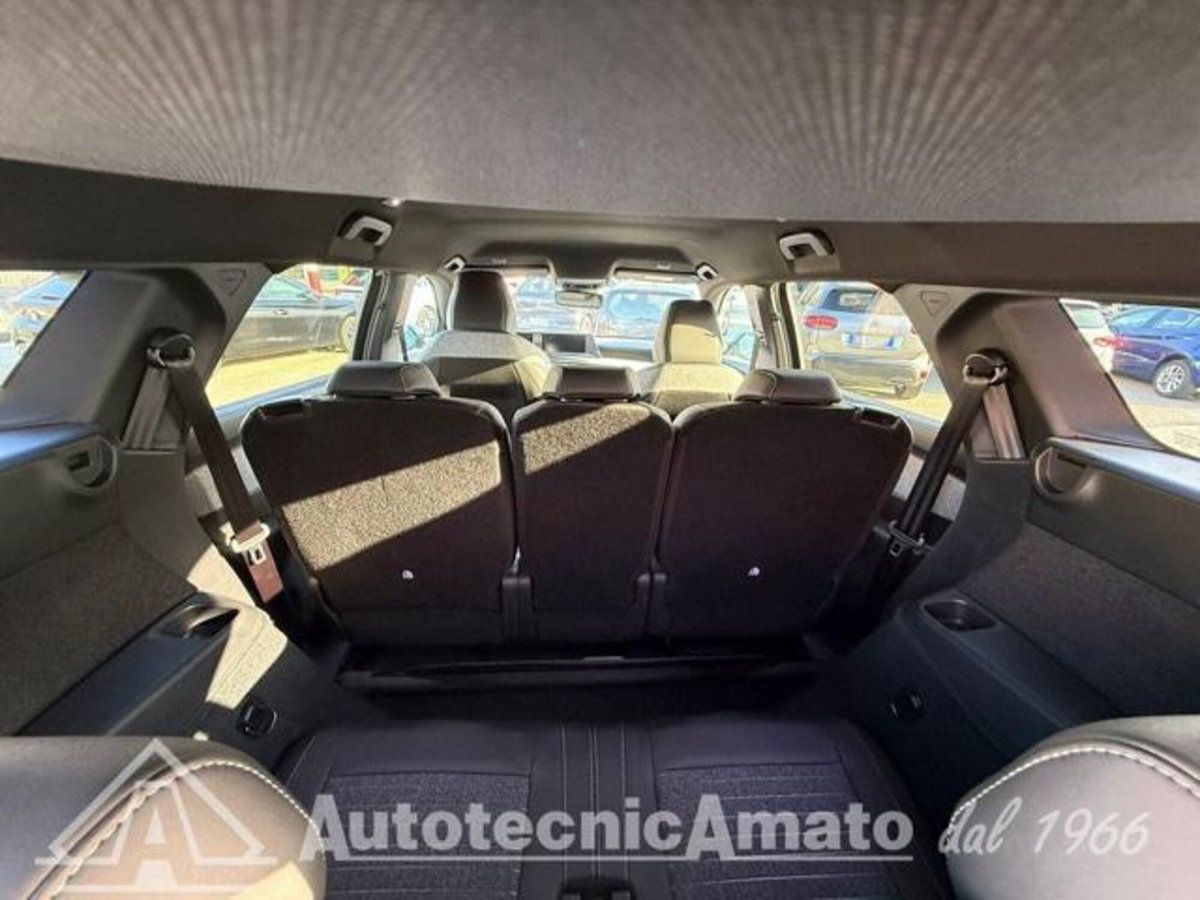 Peugeot 5008 1.6 phev Allure 225cv (195) 7p.ti e-dcs7 (13)