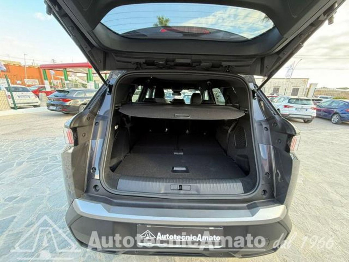 Peugeot 5008 1.6 phev Allure 225cv (195) 7p.ti e-dcs7 (15)