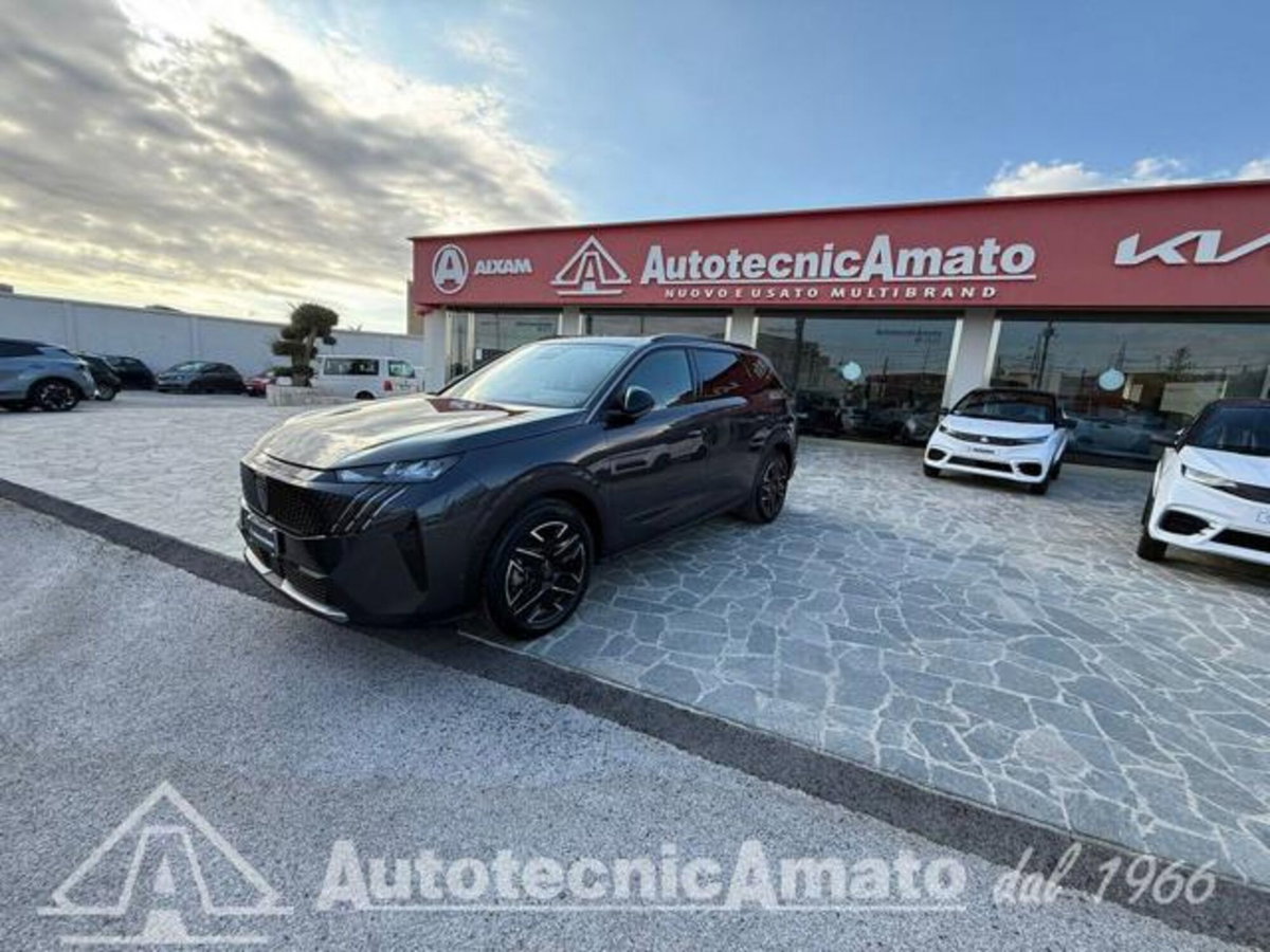 Peugeot 5008 1.6 phev Allure 225cv (195) 7p.ti e-dcs7 (4)