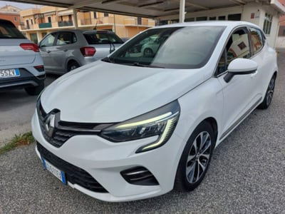 Renault Clio Full Hybrid E-Tech 140 CV 5 porte E-Tech usata