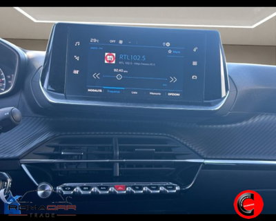 Peugeot 2008 PureTech 100 S&S Allure (17)