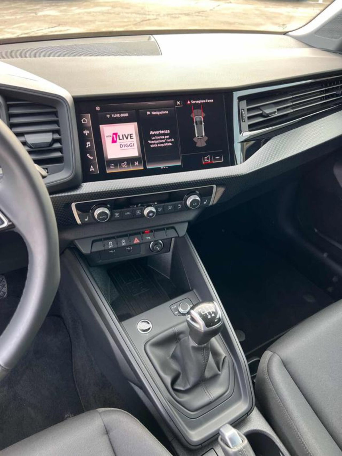 Audi A1 Sportback Sportback 25 1.0 tfsi Business (11)