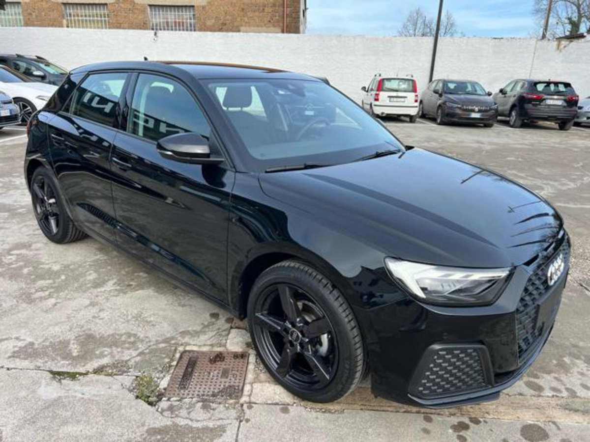 Audi A1 Sportback Sportback 25 1.0 tfsi Business (3)