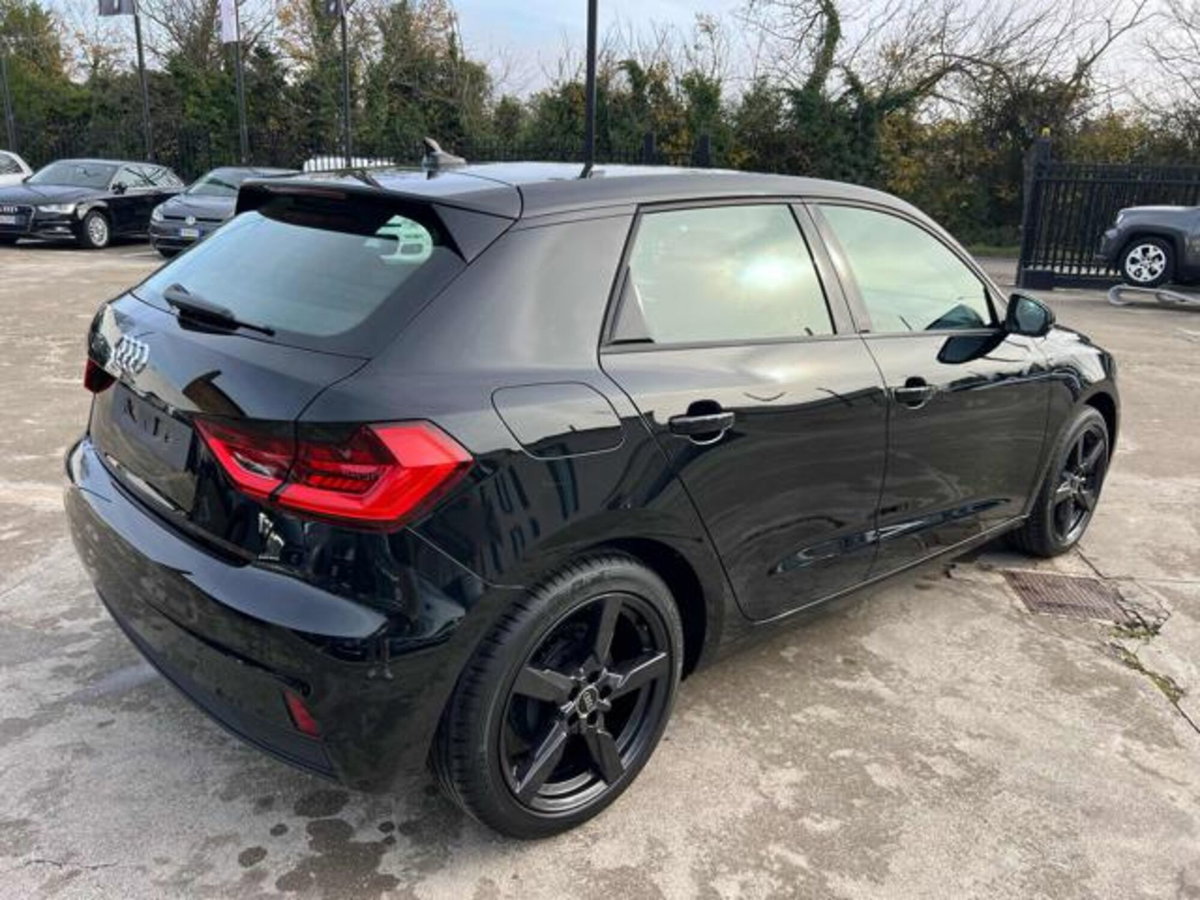 Audi A1 Sportback Sportback 25 1.0 tfsi Business (4)