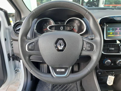 Renault Clio Sporter dCi 8V 75 CV Moschino Life (10)
