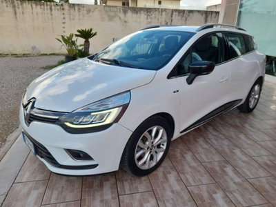 Renault Clio Sporter dCi 8V 75 CV Moschino Life (2)