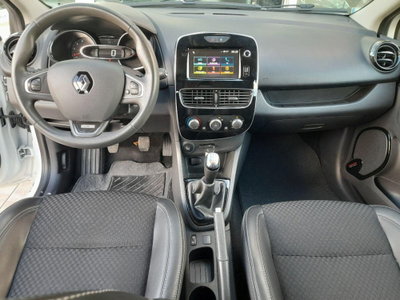 Renault Clio Sporter dCi 8V 75 CV Moschino Life (9)