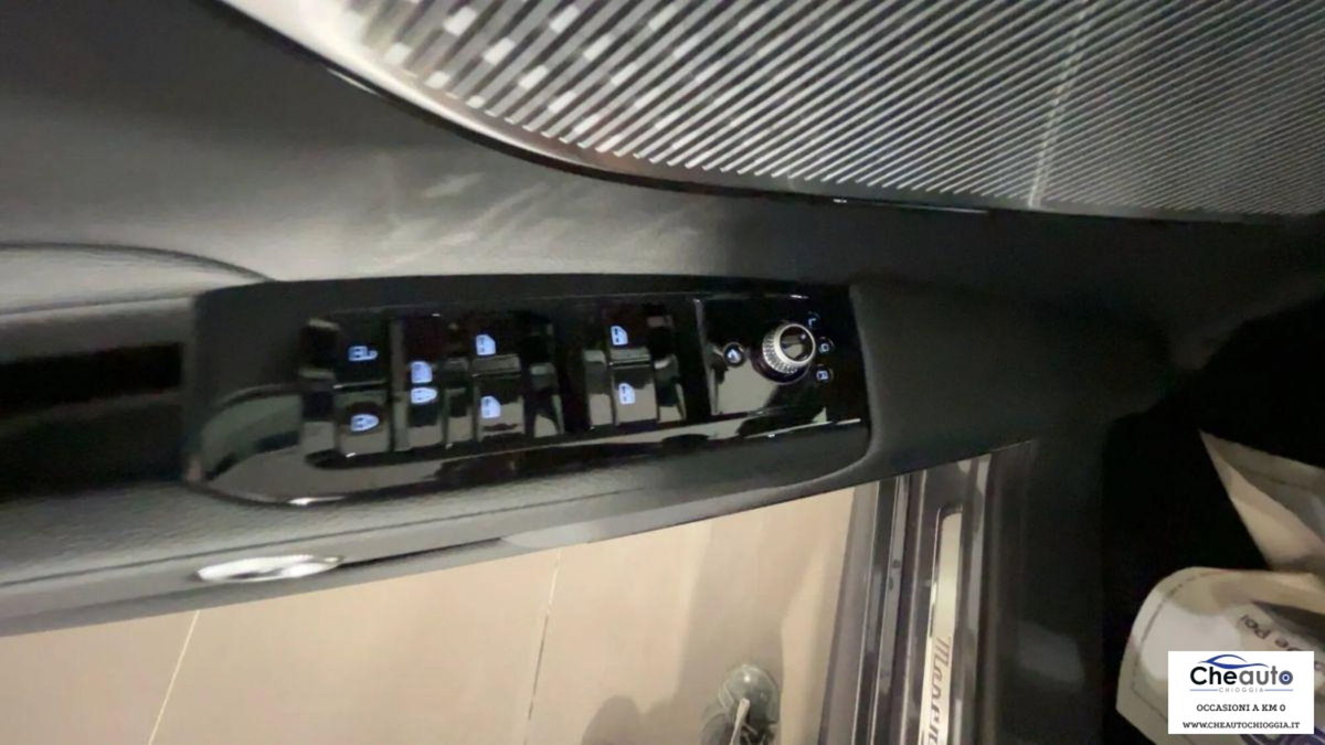 Maserati Grecale 2.0 MHEV 300 CV GT PrimaSerie (13)