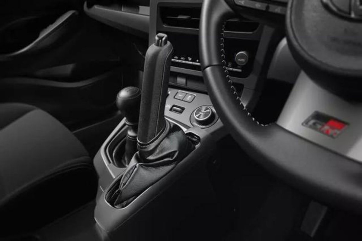 Toyota GR Yaris 1.6 Aero Performance imt-6 (7)