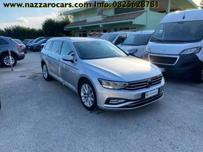 Volkswagen Passat Variant 2.0 TDI SCR EVO DSG Business usata