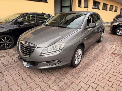 Lancia Delta 1.6 MJT DPF 105 CV Gold usata