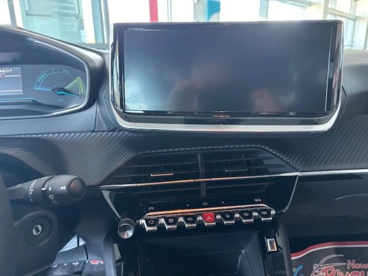 Peugeot 208 1.2 hybrid Active 100cv e-dcs 6 (11)