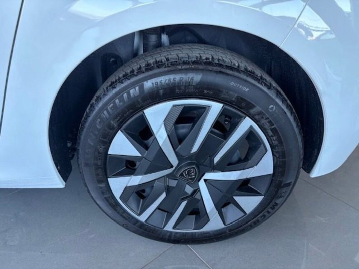 Peugeot 208 1.2 hybrid Active 100cv e-dcs 6 (15)