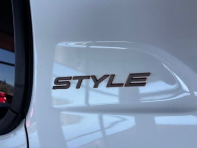 Peugeot 208 1.2 hybrid Active 100cv e-dcs 6 (16)