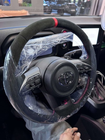 Toyota GR Yaris 1.6 Circuit dat-8 (2)