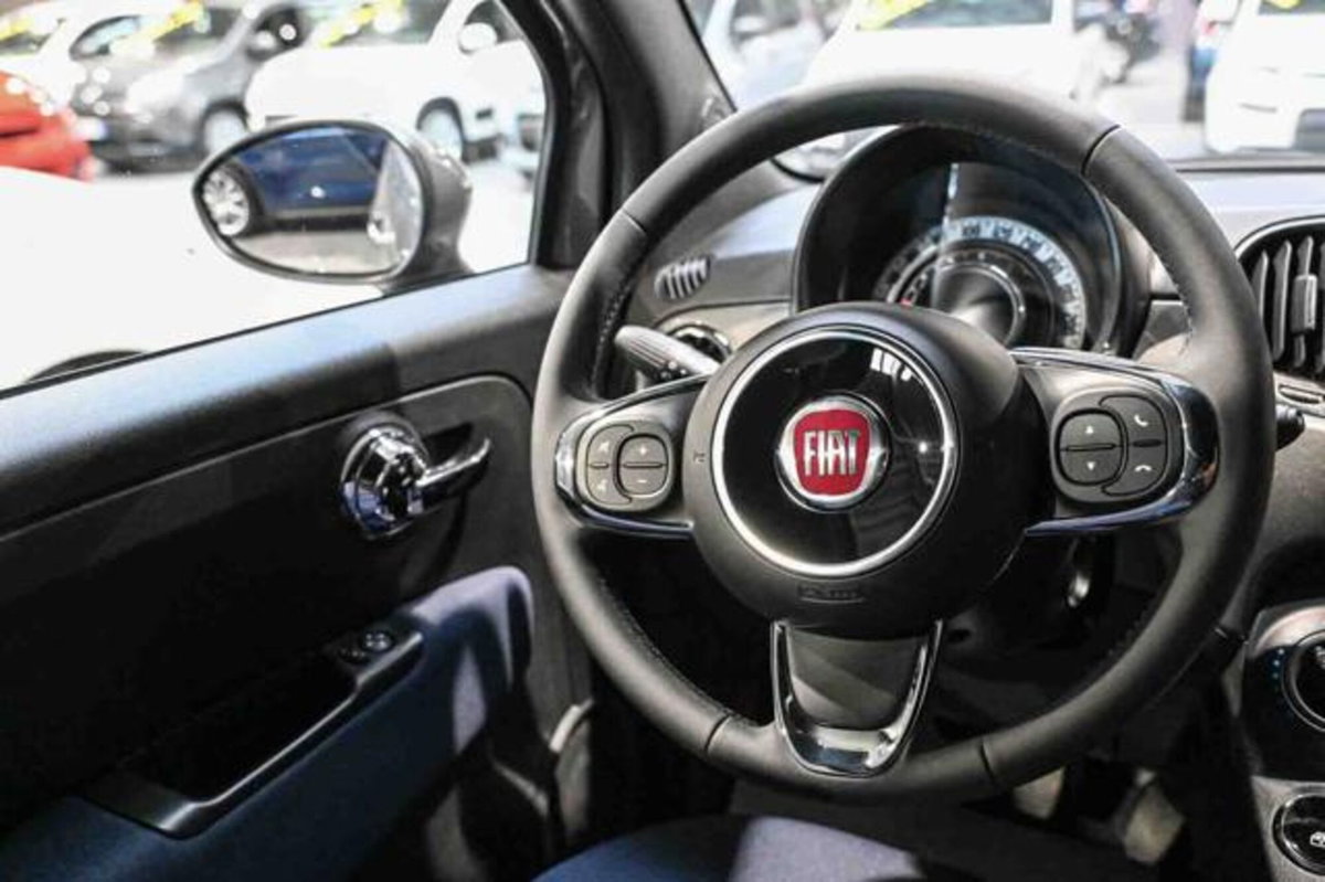 Fiat 500 1.0 Hybrid Cult (19)