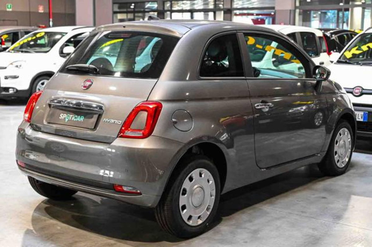 Fiat 500 1.0 Hybrid Cult (5)