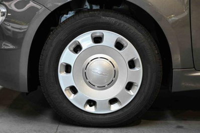 Fiat 500 1.0 Hybrid Cult (9)