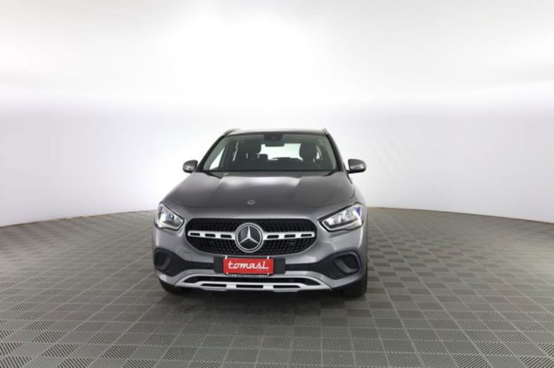 Mercedes-Benz CLA Shooting Brake 200 d Automatic 4Matic Shooting Brake Business