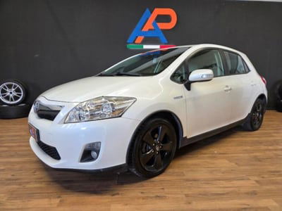 Toyota Auris 1.8 HSD 5 porte Executive usata